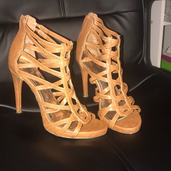 Jennifer Lopez Shoes - Jennifer Lopez heels